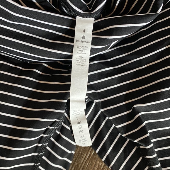 Lululemon black and white striped leggings. 25”. - Picture 4 of 4
